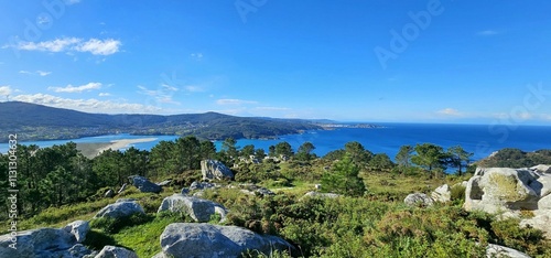 Panorámica de la ría de Laxe y Corme visto desde Monte Blanco, Galicia