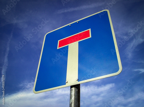 Принти на полотні Dead end sign in front of blue sky