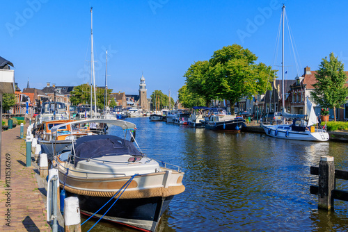 Der beliebte Hafen in Lemmer für Kleinboote und Yachten