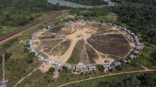 Bild auf Leinwand Aldeia Indígena Amazônia