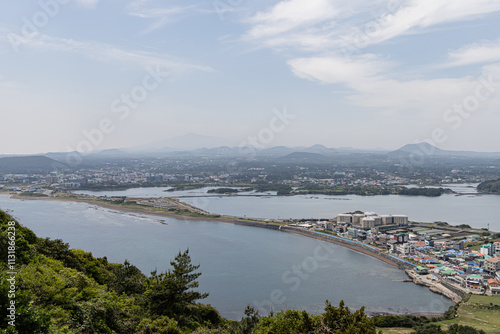 산 정상에서 바라보는 풍경 제주 서귀포시 성산읍 성산리 성산일출봉