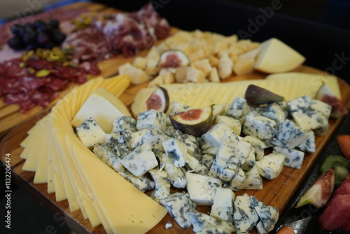 Obraz na płótnie Ham and Cheese - チーズとハム w salonie