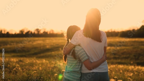 Canvastavla Mother Daughter Embrace Sunset, Joy Family Bonds Nature, Silhouette Love: family
