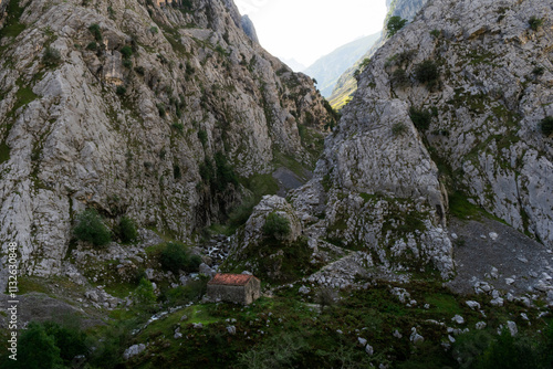 Small house located on the rocky slopes of the Picos de Europa. Asturias - España