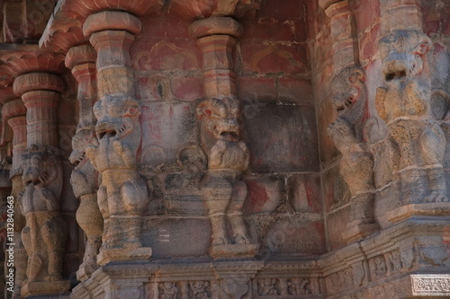 Hindu worship limestone granite stone statues ancient city Ancient Stone Sculpture Stone carvings Tanjore, Darasuram temple