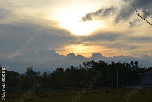 sunset, sky, sun, clouds, sunrise, cloud, nature, landscape, orange, light, evening, dark, blue, dusk, morning, red, summer, trees, sunlight, horizon, tree, yellow, beautiful, night