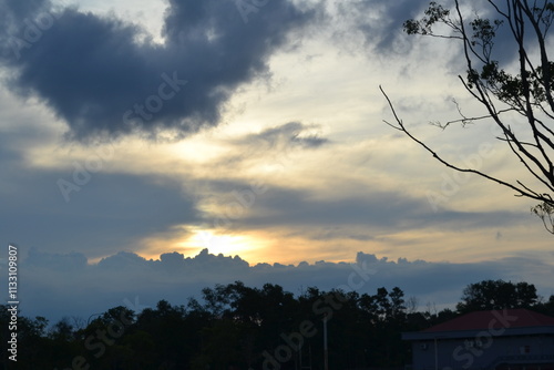 sunset, sky, sun, clouds, sunrise, cloud, nature, landscape, orange, light, evening, dark, blue, dusk, morning, red, summer, trees, sunlight, horizon, tree, yellow, beautiful, night