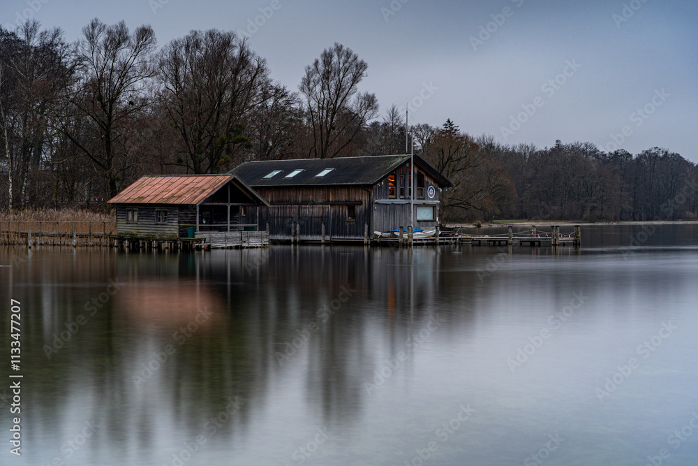Bootshäuser am Starnberger See in Percha Bootshäuser am Starnberger See in Percha