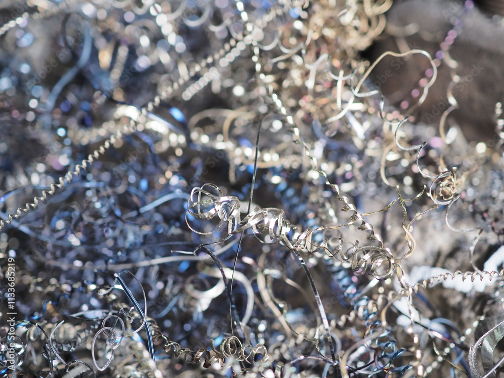 Scrap from grinding and turning