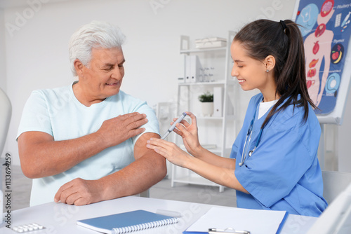 Diabetic mature man with do...