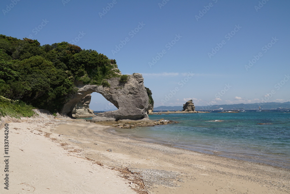 Naklejka premium 北浜の洞門