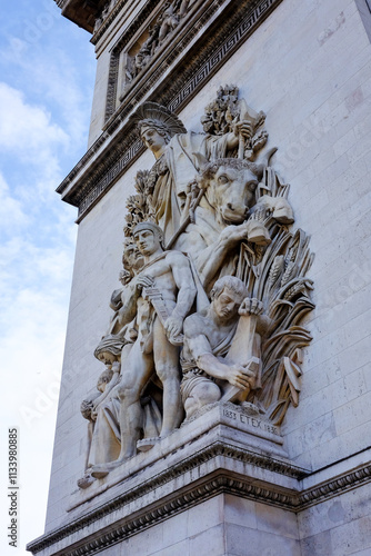 Arc de Triomphe, Paris, France photo