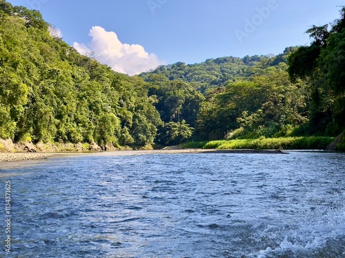 Embera Fluss in Panama photo