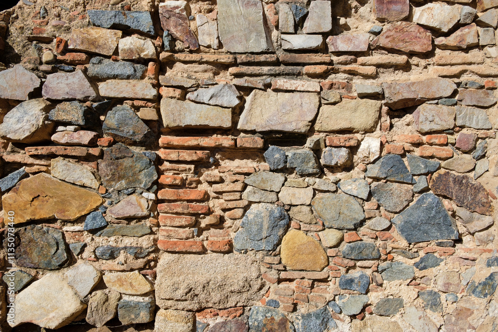 Obraz premium Roman ruins in the archaeological area of Morerías in Mérida, Spain