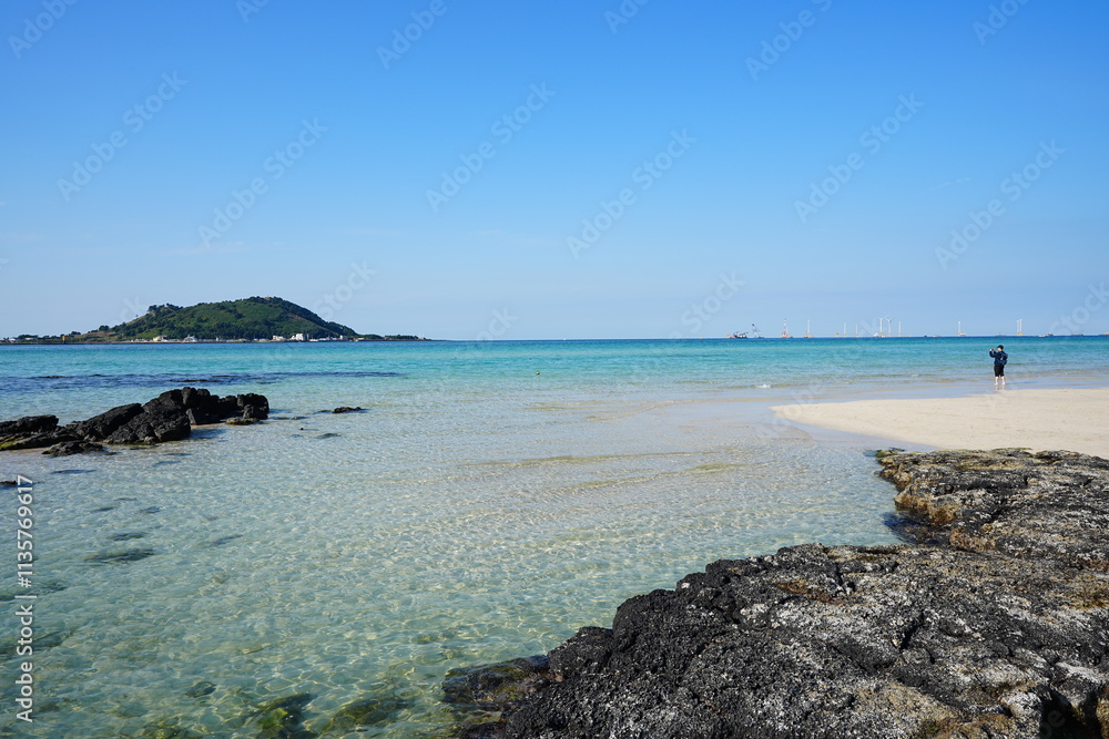 fine shoaling beach and clear water fine shoaling beach and clear water