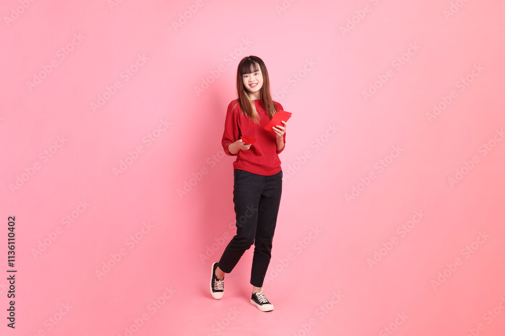 20s woman in red t-shirt 20s woman in red t-shirt