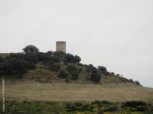 la magnifica torre de vigía de almenara sobre el cerro del antiguo castillo, construcción circular del siglo once, lérida, cataluña, españa, europa photo