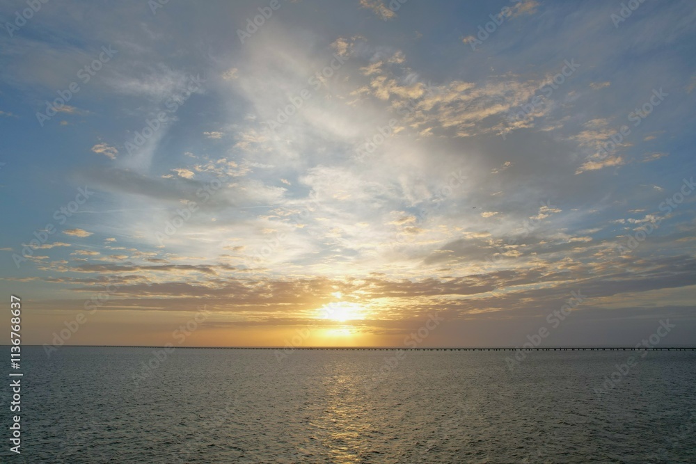 Obraz premium Sunset Over Lake Pontchartrain Causeway 12-15-24 3