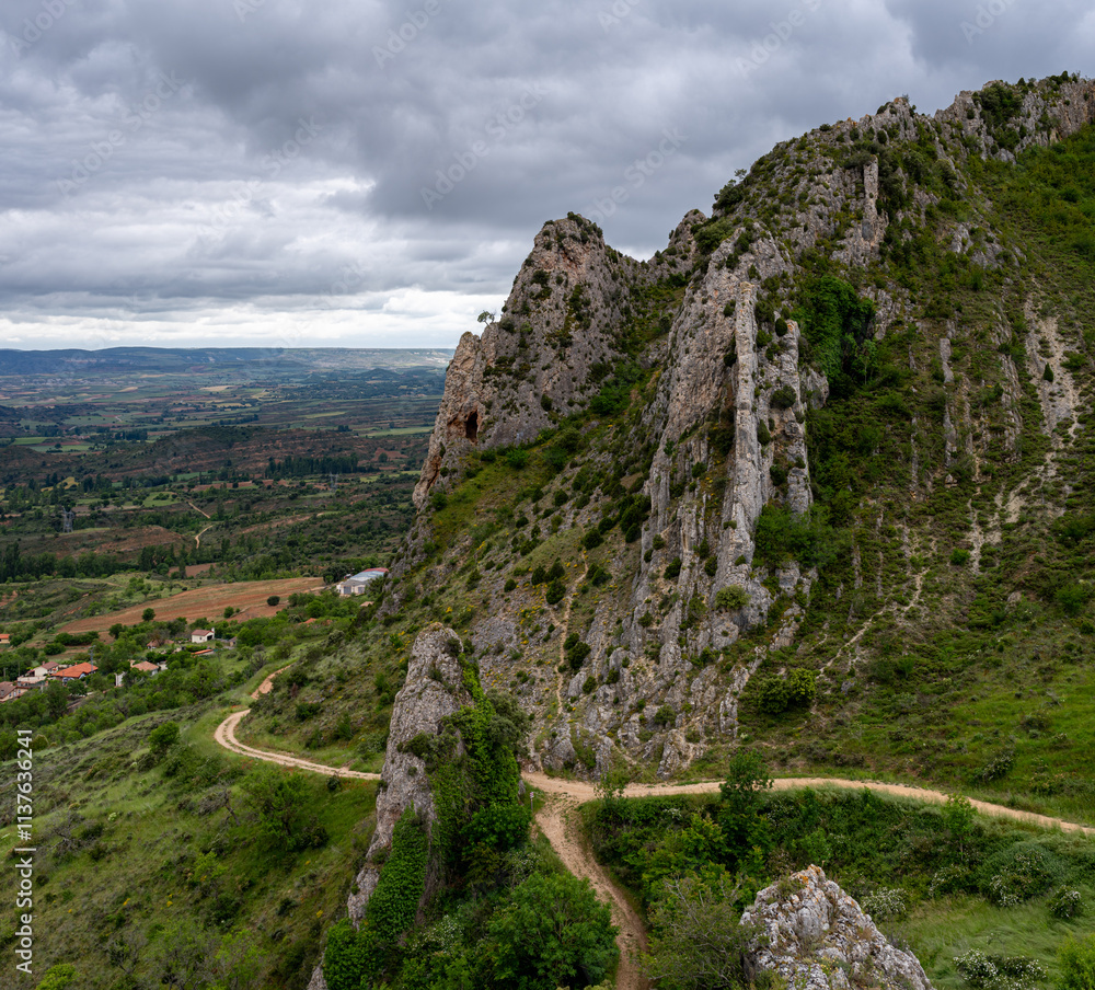 Fototapeta premium beautiful landscape in the mountains of the north of Spain. Nature in the mountains. Burgos (Spain)