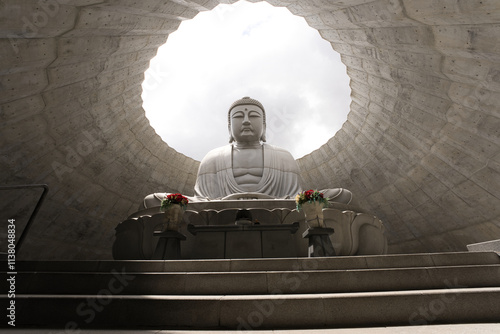 真駒内にある滝野の霊園にある頭大仏