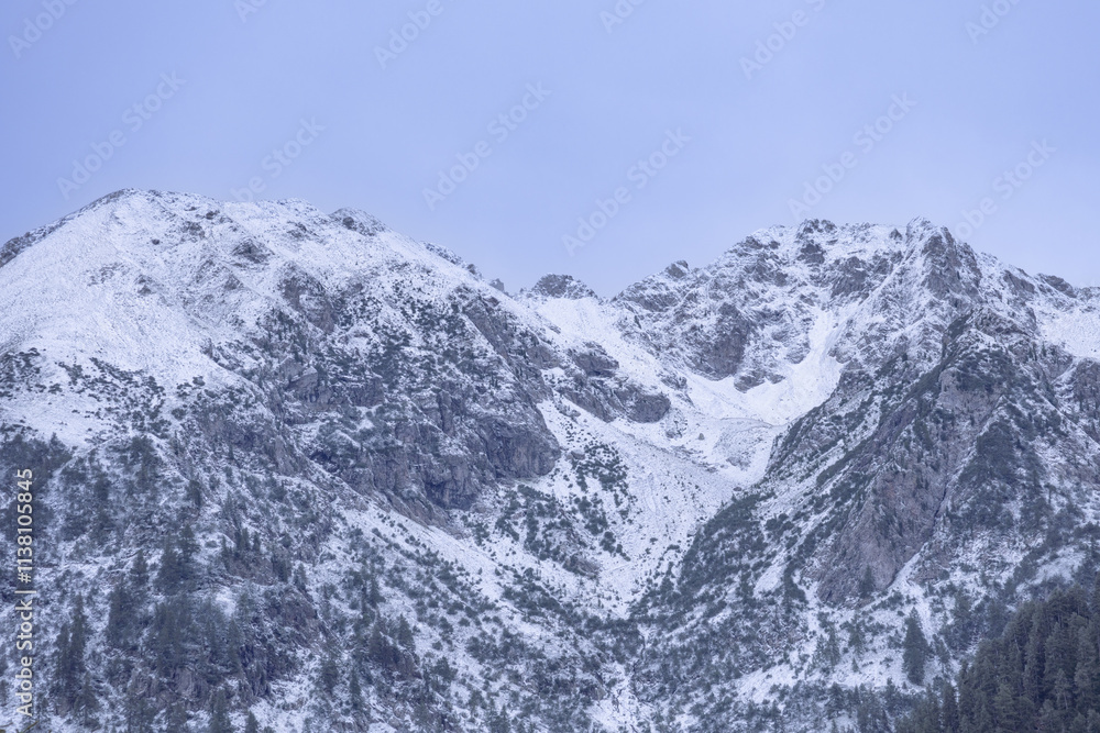 Obraz premium snow covered mountains in winter in the dolomites