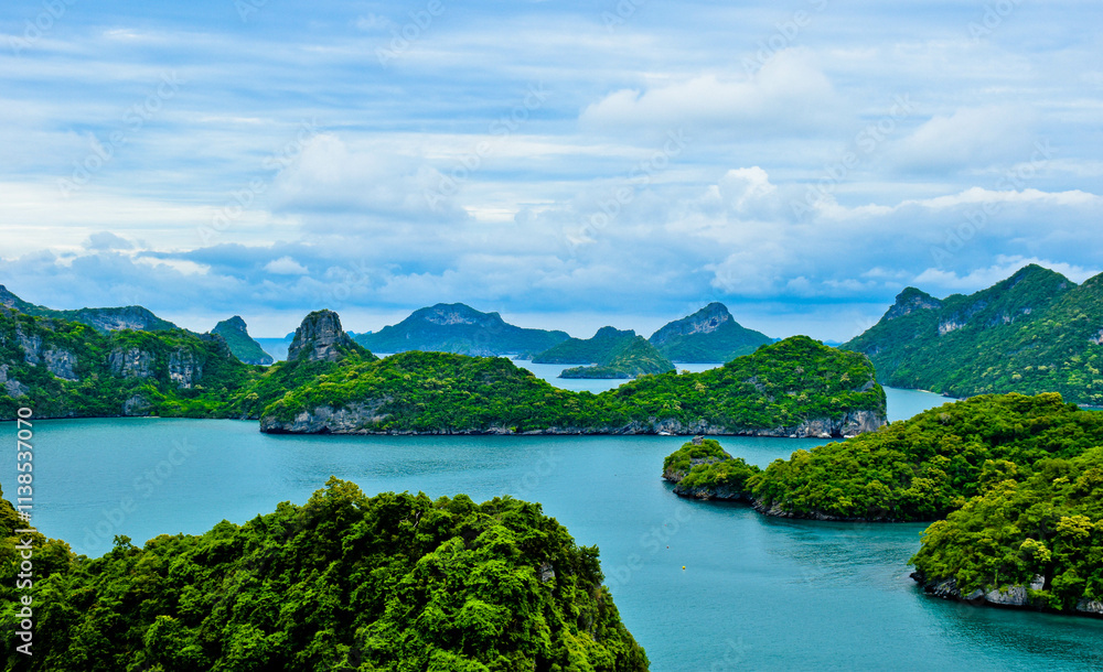 Islands everywhere Islands everywhere