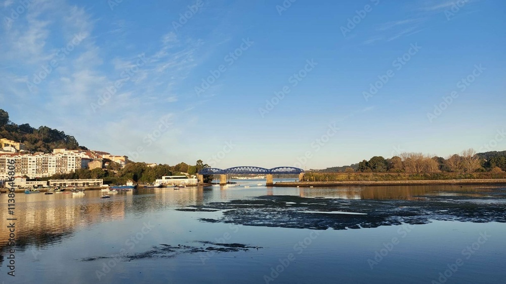 Panorámica de la ría de Pontedeume, Galicia Panorámica de la ría de Pontedeume, Galicia