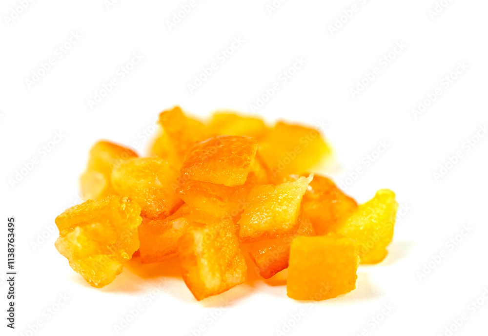 Orangeat vor weißem Hintergrund Orangeat vor weißem Hintergrund