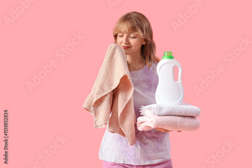 Young woman with laundry de...