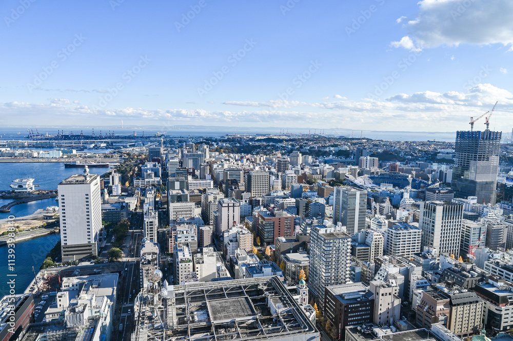 Fototapeta premium 横浜みなとみらいの都市イメージ