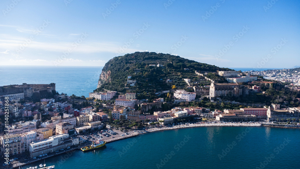 Vista aerea Monte Orlando di Gaeta e del litorale cittadino Vista aerea Monte Orlando di Gaeta e del litorale cittadino