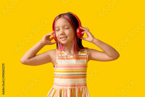 Cute little Asian girl in h...