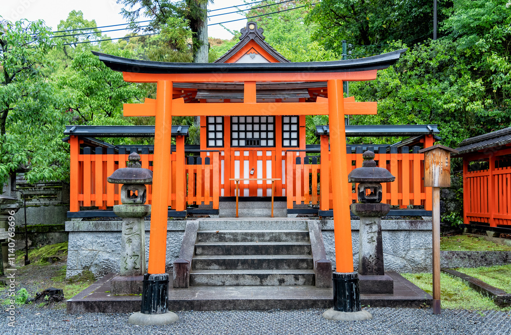 Small shinto shrine at Fushimi Inari Taisha in Kyoto, Japan Small shinto shrine at Fushimi Inari Taisha in Kyoto, Japan