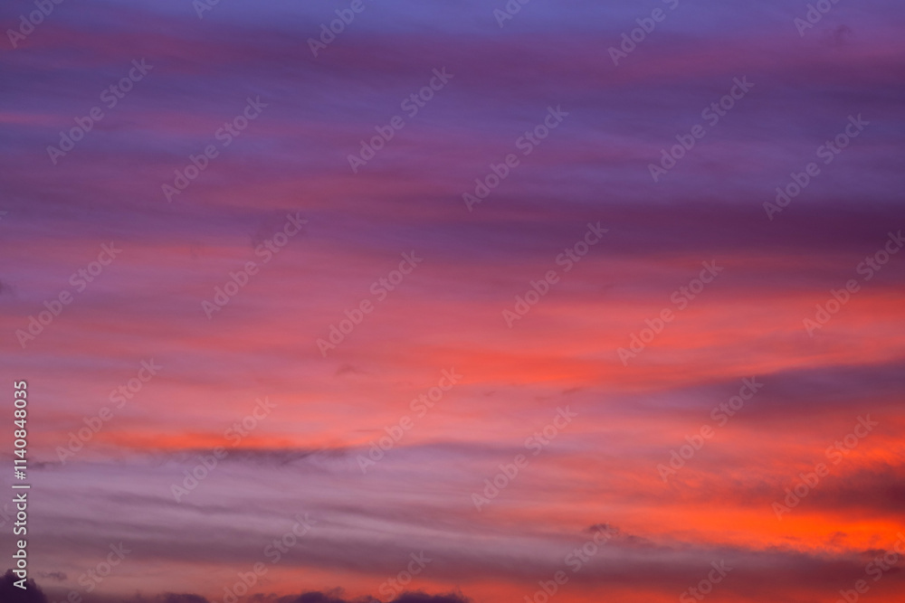 Fototapeta premium Atardecer dramático en Ayamonte