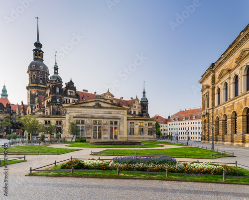 Residenzschloss, Altstädtische Hauptwache Schinkelwache, Theaterplatz, Zwinger, Dresden, Sachsen, Deutschland photo