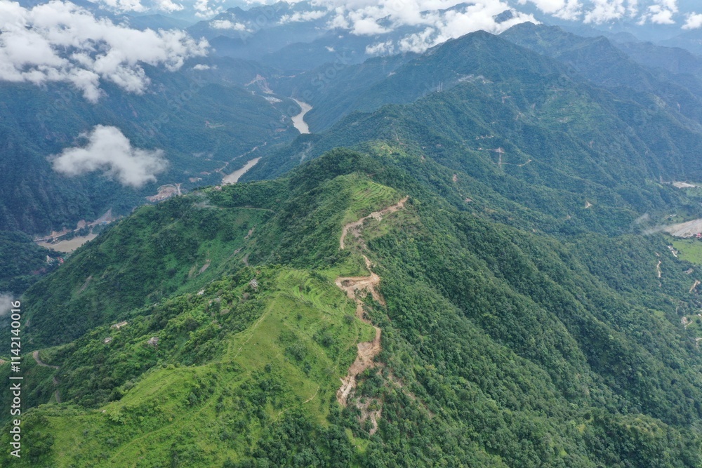 Fototapeta premium India's Forested Mountains and Hills near Malegaon Acharya