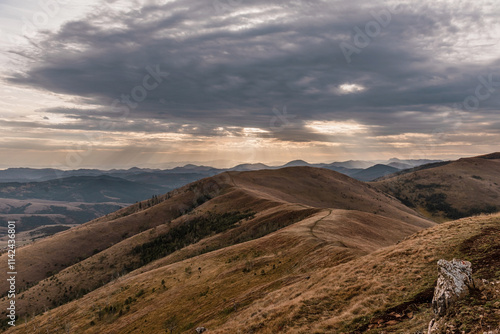 Obraz na płótnie Landscape with Rolling Hills of Cigota Mountain Ridge w salonie