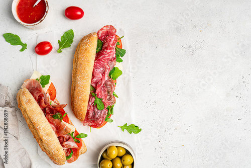 Fotomural Assorted delicious baguette sandwiches