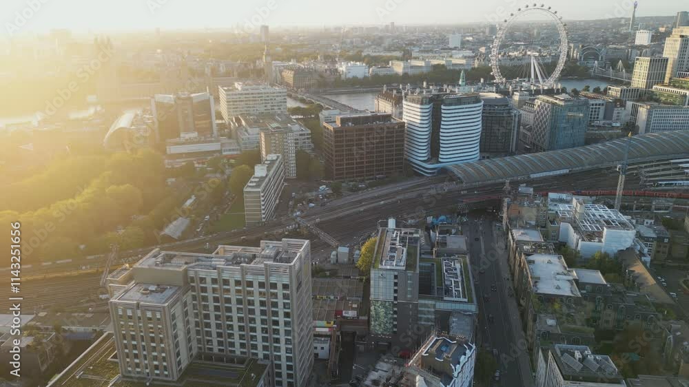 Drone video of slowly zooming out from the Thames riverside.