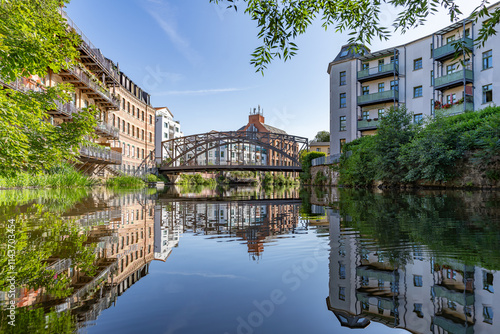 Wasserwege in Leipzig - die Könneritzbrücke von der weißen Elster aus fotografiert	