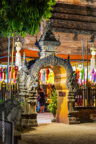 Obraz na płótnie the Beautiful Colorful Lanna lamp paper lantern background pattern Loi Krathong or Yi Peng Festival are northern thai style lanterns at Wat Lok Moli in Chiang Mai Thailand. w salonie