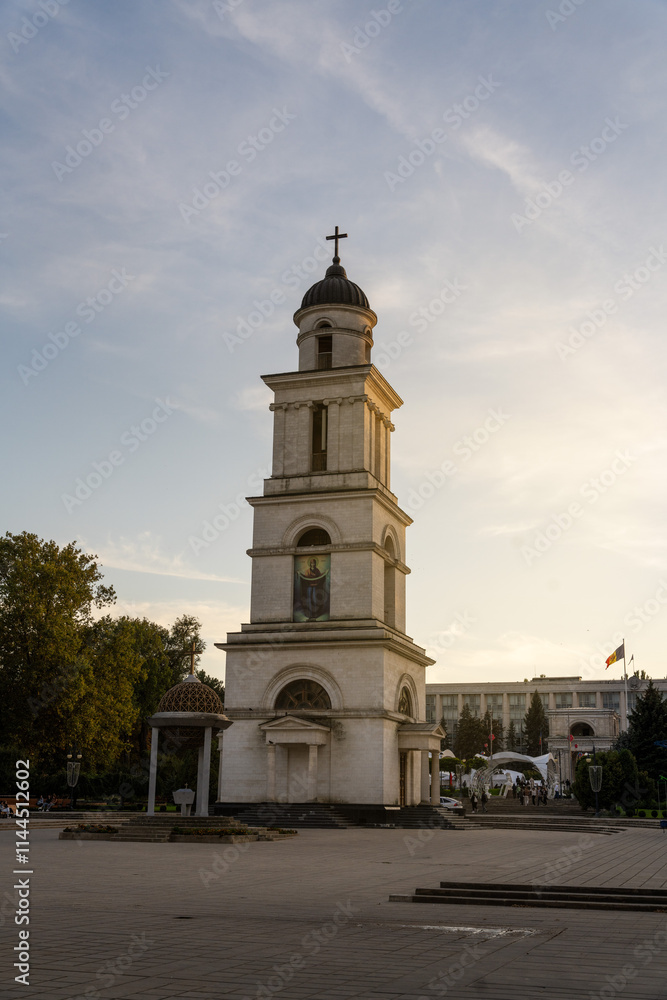 Obraz premium Chisinau Capital of Moldova during Sunset, October 2023