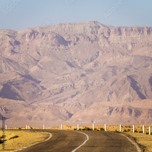 Obraz na płótnie Sahara Desert Sunset and Road in Tunisia w salonie