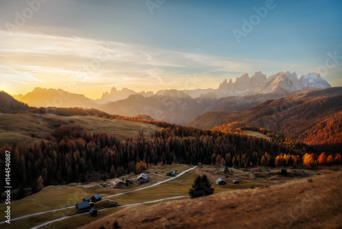 Obraz na płótnie The Dolomites Mountains in Northern Italy w salonie