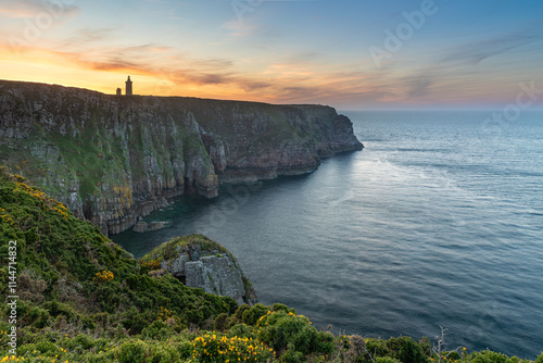 Fotografie Der Leuchtturm Phare du cap Fréhel bei Saint-Malo in der Bretagne bei Sonnenunte