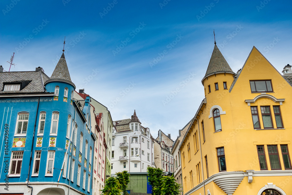 Obraz premium Alesund is a city and municipality in Møre og Romsdal county, Norway. It is a port 236 km northeast of Bergen