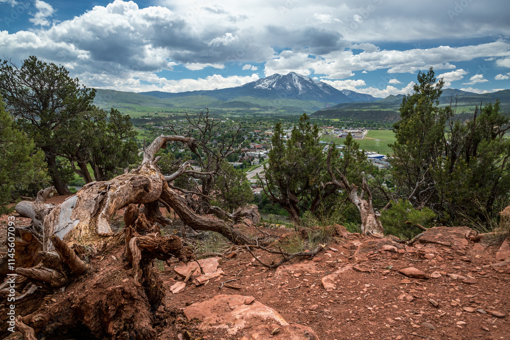 Scenic view of Carbondale with majestic mountains