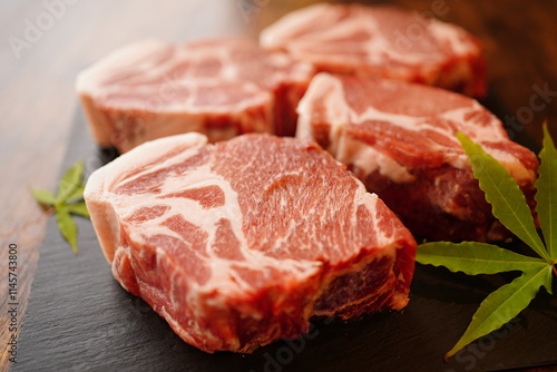 国産豚ブロック肉