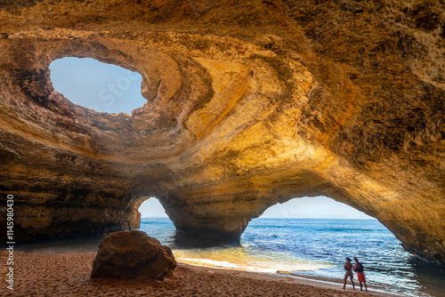 Grotta di Benagil, Algarve,Portogallo