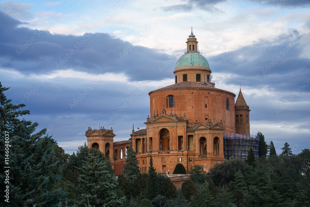 Obraz premium Sanctuary of San Luca in the evening.